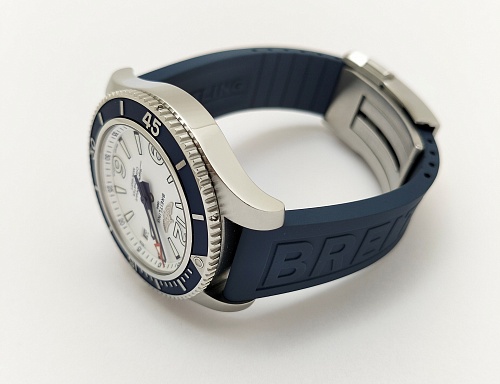Breitling Superocean 42mm A17366D81A1S2