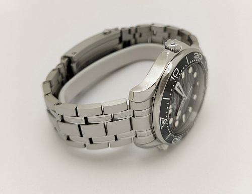 Omega Seamaster Diver 300M 42mm 210.30.42.20.01.001