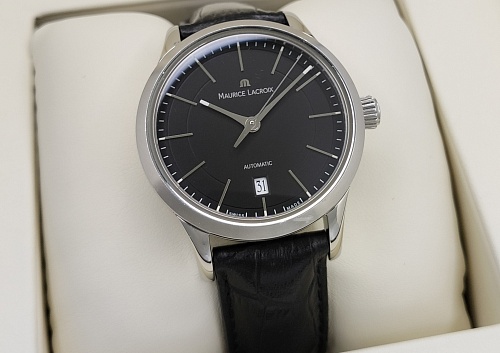 Maurice Lacroix Les Classiques Automatique 38mm LC6017-SS001-330