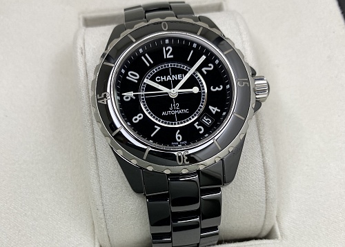 Chanel J12 Automatic 38 mm H0685