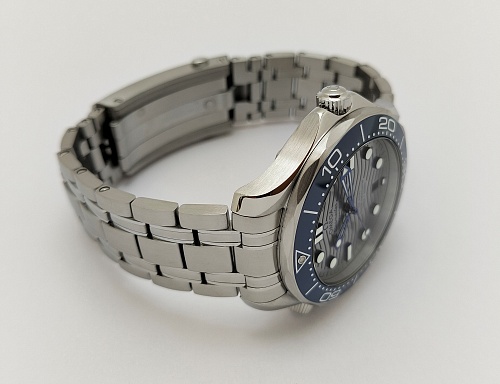 Omega Seamaster Diver 300m Co-Axial Master Chronometer 42m 210.30.42.20.06.001