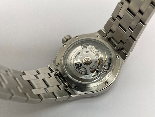 Maurice Lacroix Aikon Automatic Date 35mm AI6006-SS002-450-1