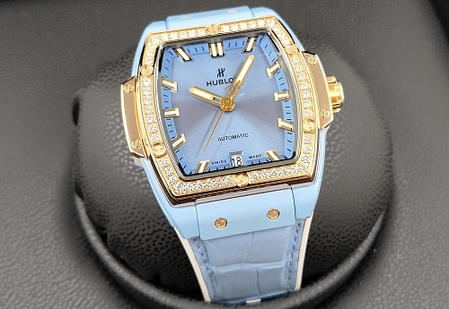 Hublot Spirit of Big Bang Blue Ceramic King Gold Diamonds 39mm 665.EO.891L.LR.1204