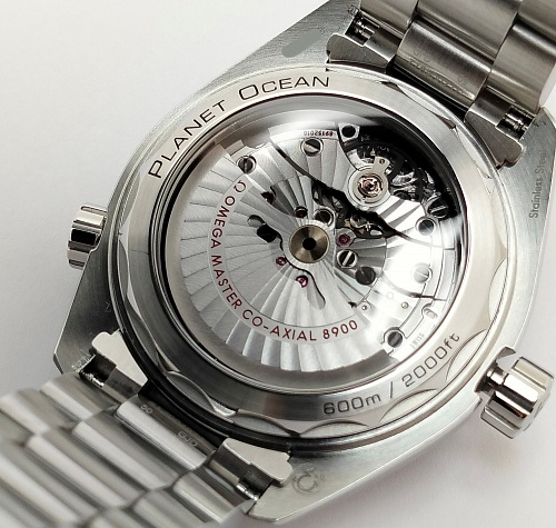 Omega Seamaster Planet Ocean 600m Co-Axial Master Chronometer 43,5mm 215.30.44.21.01.001