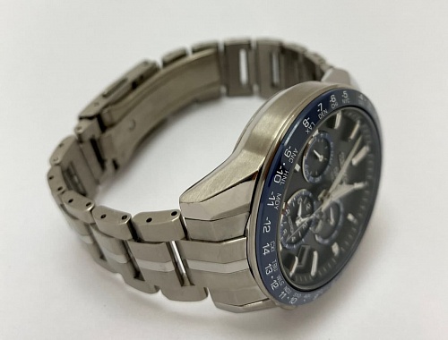 Seiko Astron GPS Solar Titanium 43mm SSH001J1