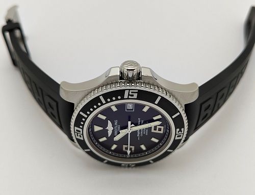 Breitling Superocean 44mm A1739102