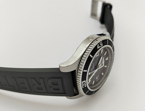 Breitling Superocean 44mm A1739102