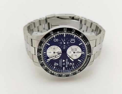 Fortis B-42 Stratoliner Chronograph 42mm 665.10.11M