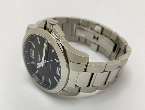 Longines Conquest Quartz 41mm L3.659.4.58.6