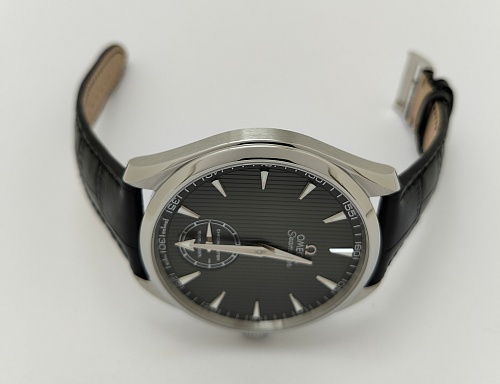 Omega Seamaster Aqua Terra 150m Small Second XXL 231.13.49.10.06.001