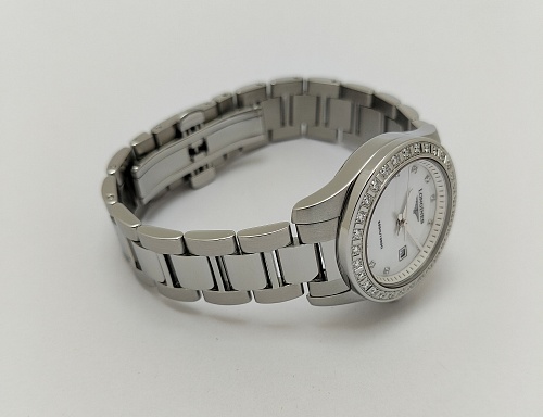 Longines Conquest Lady Diamonds 30mm L3.258.0.89.6