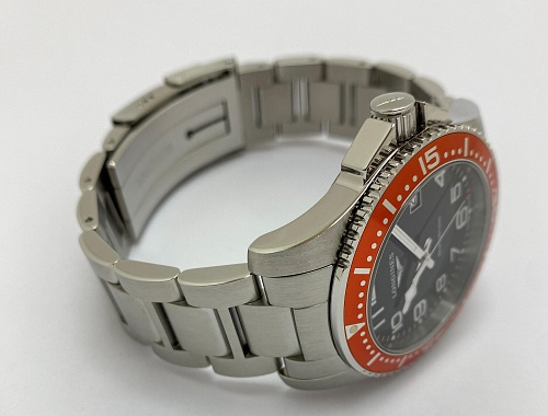 Longines Hydroconquest Quartz 41mm L3.689.4.59.6