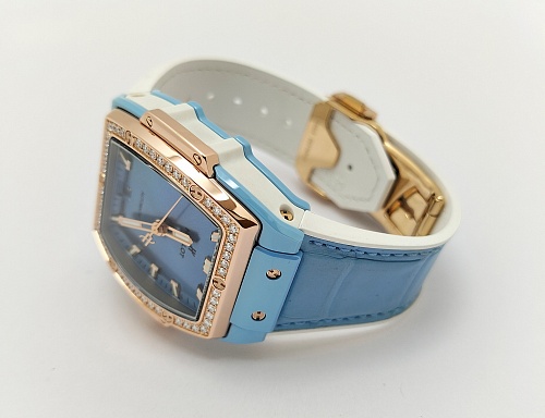 Hublot Spirit of Big Bang Blue Ceramic King Gold Diamonds 39mm 665.EO.891L.LR.1204
