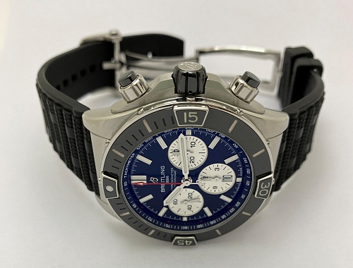 Breitling Super Chronomat B01 44mm AB0136251B1S1
