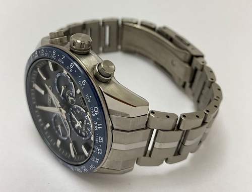 Seiko Astron GPS Solar Titanium 43mm SSH001J1