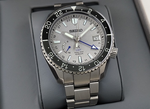 Seiko Prospex LX Line GMT Spring Drive 45mm Titanium SNR051J1