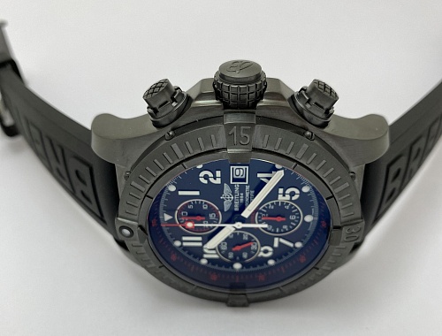 Breitling Super Avenger Blacksteel Chronograph 48mm M13370