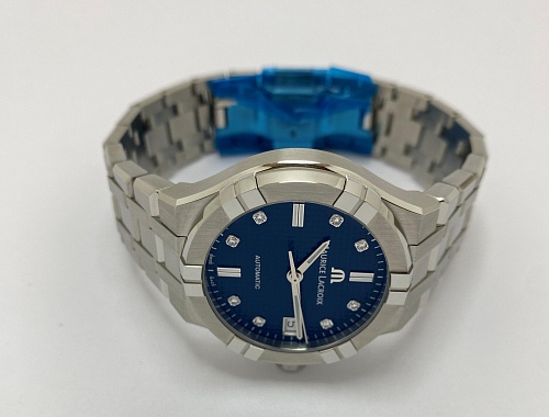 Maurice Lacroix Aikon Automatic Date 35mm AI6006-SS002-450-1