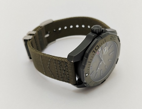 TAG Heuer Aquaracer 300m Calibre 5 Automatic 43mm WAY208E.FC8222