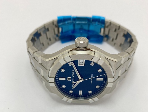 Maurice Lacroix Aikon Automatic Date 35mm AI6006-SS002-450-1