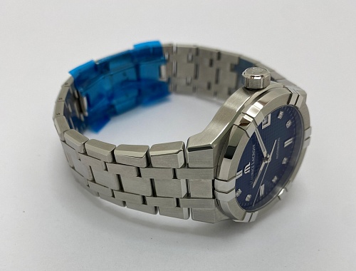 Maurice Lacroix Aikon Automatic Date 35mm AI6006-SS002-450-1