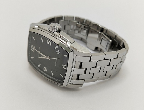 Hamilton Jazzmaster Automatic Tonneau 37x42mm H36415135