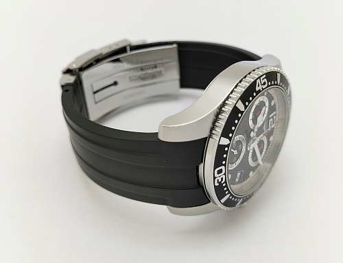 Longines Hydroconquest Quartz Chronograph 41mm L3.743.4.56.2