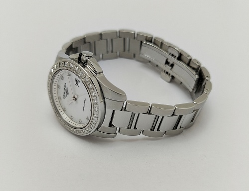 Longines Conquest Lady Diamonds 30mm L3.258.0.89.6