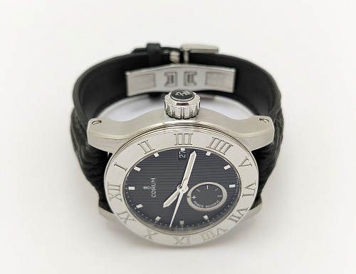 Corum Romulus Power Reserve Automatic 41mm 373.515.20/F101 BN75