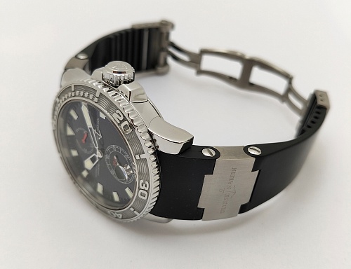 Ulysse Nardin Marine Diver Chronometer 43mm 263-33-3/92