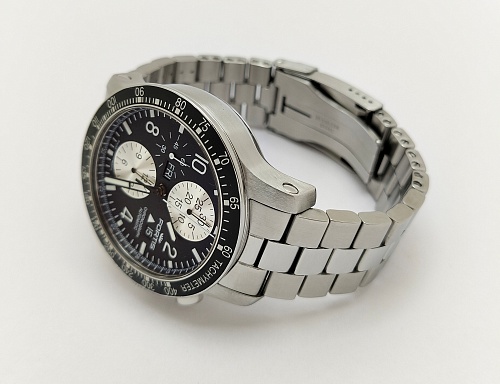 Fortis B-42 Stratoliner Chronograph 42mm 665.10.11M