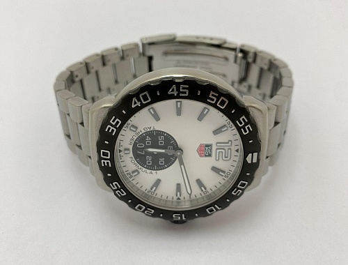 TAG Heuer Formula 1 Big Date 42mm WAU1111.BA0858