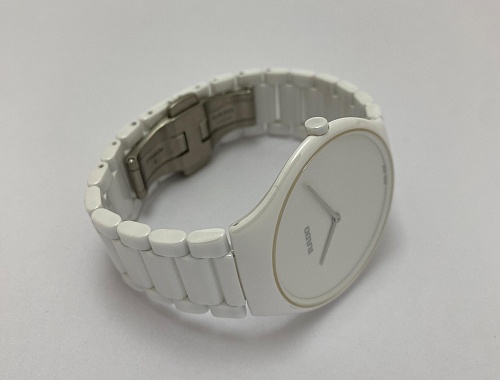Rado True Thinline White Ceramic 39mm 140.0957.3.001
