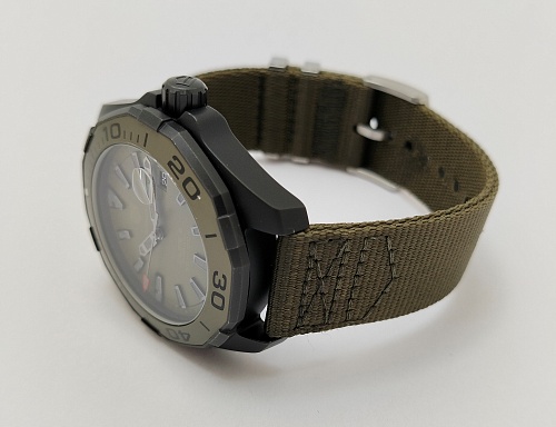 TAG Heuer Aquaracer 300m Calibre 5 Automatic 43mm WAY208E.FC8222