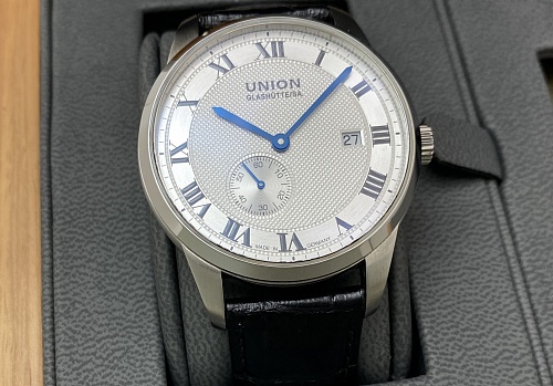 Union Glashutte 1893 Small Second Automatic 40mm D007.428.16.033.00