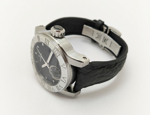 Corum Romulus Power Reserve Automatic 41mm 373.515.20/F101 BN75