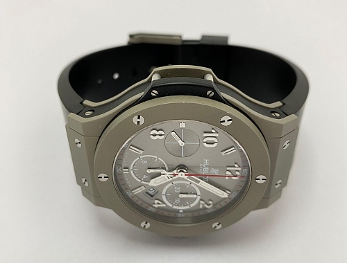 Hublot Big Bang 44mm Limited Edition Mag Bang 320.UI.440.RX