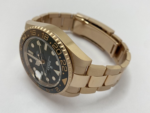 Rolex GMT-Master II Everose gold 126715chnr-0001