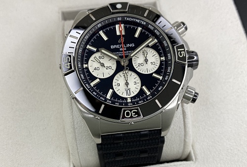 Breitling Super Chronomat B01 44mm AB0136251B1S1