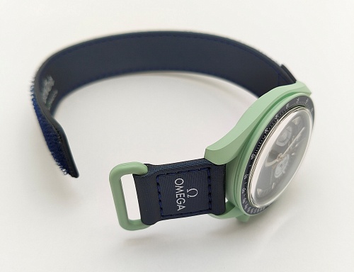  Omega x Swatch Mission on Earth Moonswatch 42mm SO33G100