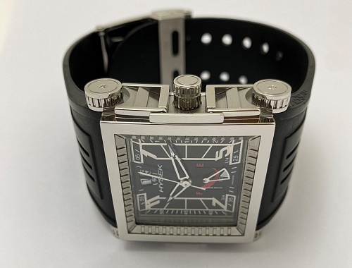 Jorg Hysek Power Reserve Rebel RB07