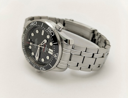 Omega Seamaster Diver 300M 42mm 210.30.42.20.01.001