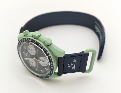  Omega x Swatch Mission on Earth Moonswatch 42mm SO33G100