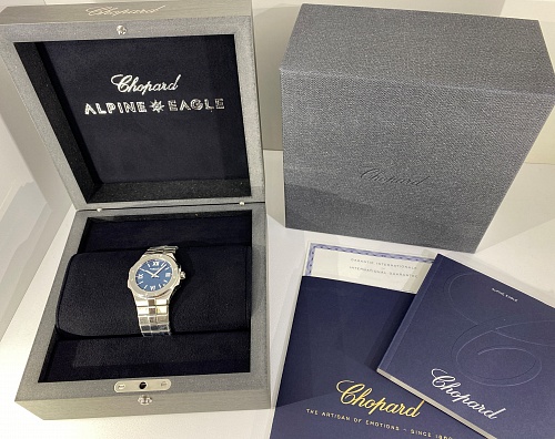 Chopard Alpine Eagle Large 41mm 298600-3001