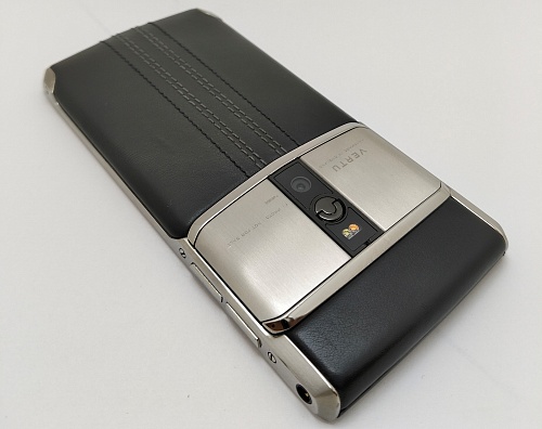Vertu Signature Touch 2015 Jet Calf