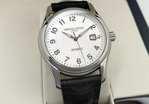 Frederique Constant Runabout Automatic LE 43mm FC-303RM6B6