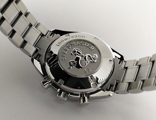 Omega Speedmaster Date 40mm 323.30.40.40.06.001