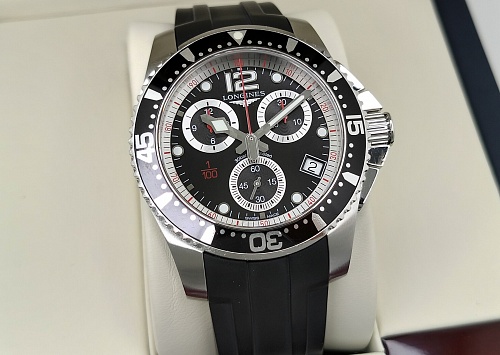 Longines Hydroconquest Quartz Chronograph 41mm L3.743.4.56.2