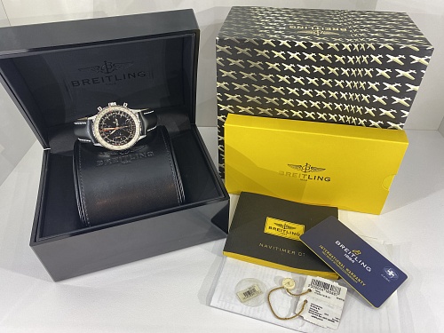 Breitling Navitimer Chronograph 41mm A13324121B1X1