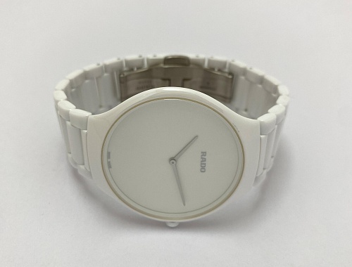 Rado True Thinline White Ceramic 39mm 140.0957.3.001
